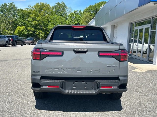 Used 2022 Hyundai Santa Cruz SEL Premium w/ Cargo Package image 4