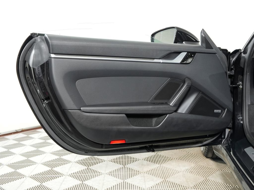 Certified 2020 Porsche 911 Carrera S image 21