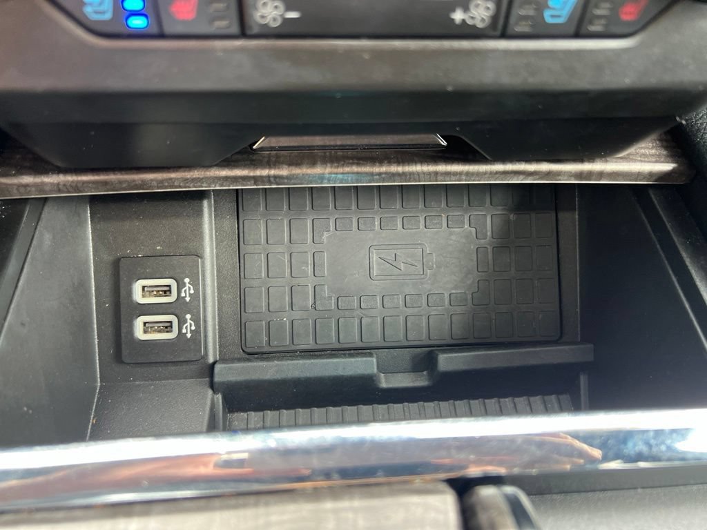 Used 2019 Ford Expedition Limited w/ Equipment Group 301A RWD image 33