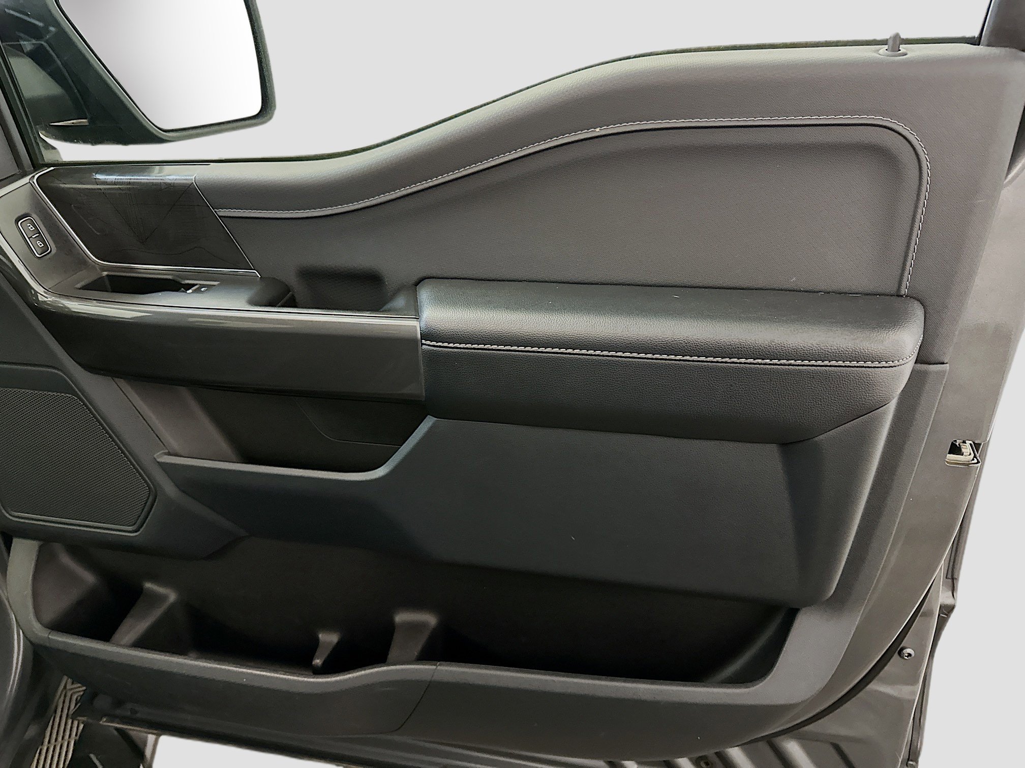 Used 2022 Ford F150 XLT w/ Equipment Group 302A High image 32