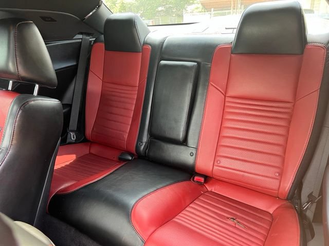 Used 2016 Dodge Challenger R/T Scat Pack RWD image 23