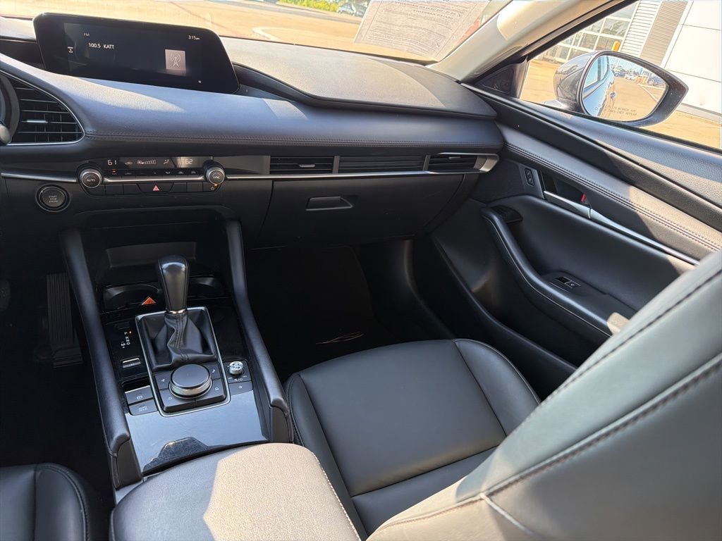 Used 2024 MAZDA MAZDA3 s FWD image 19
