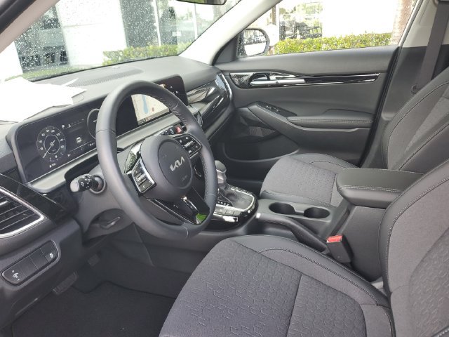 Certified 2024 Kia Seltos X-Line AWD/4WD image 17