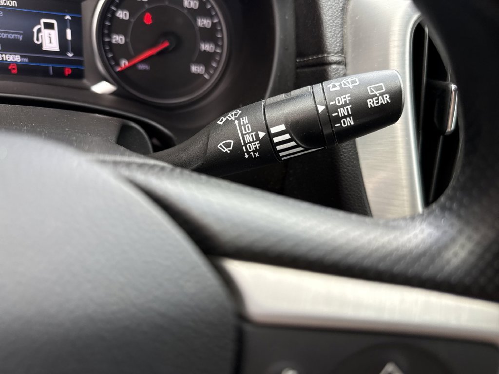 Used 2024 GMC Terrain SLE w/ Driver Convenience Package AWD/4WD image 19