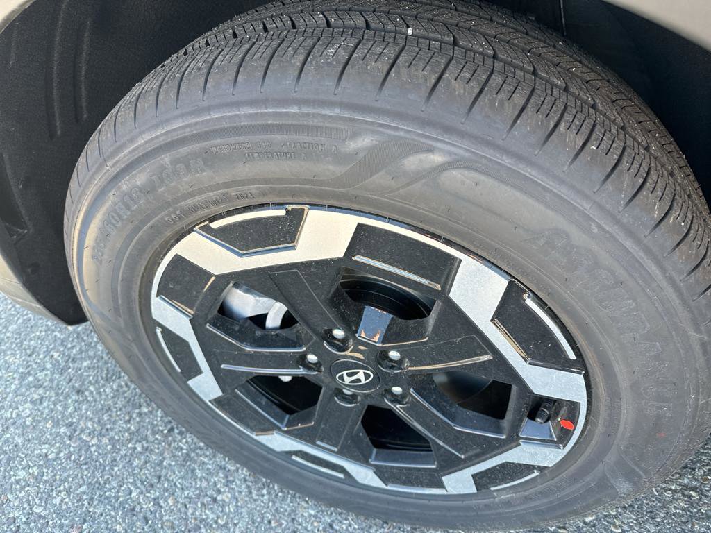 New 2025 Hyundai Santa Fe SEL image 24