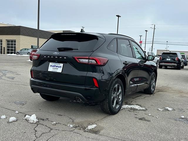 Used 2024 Ford Escape ST-Line image 7