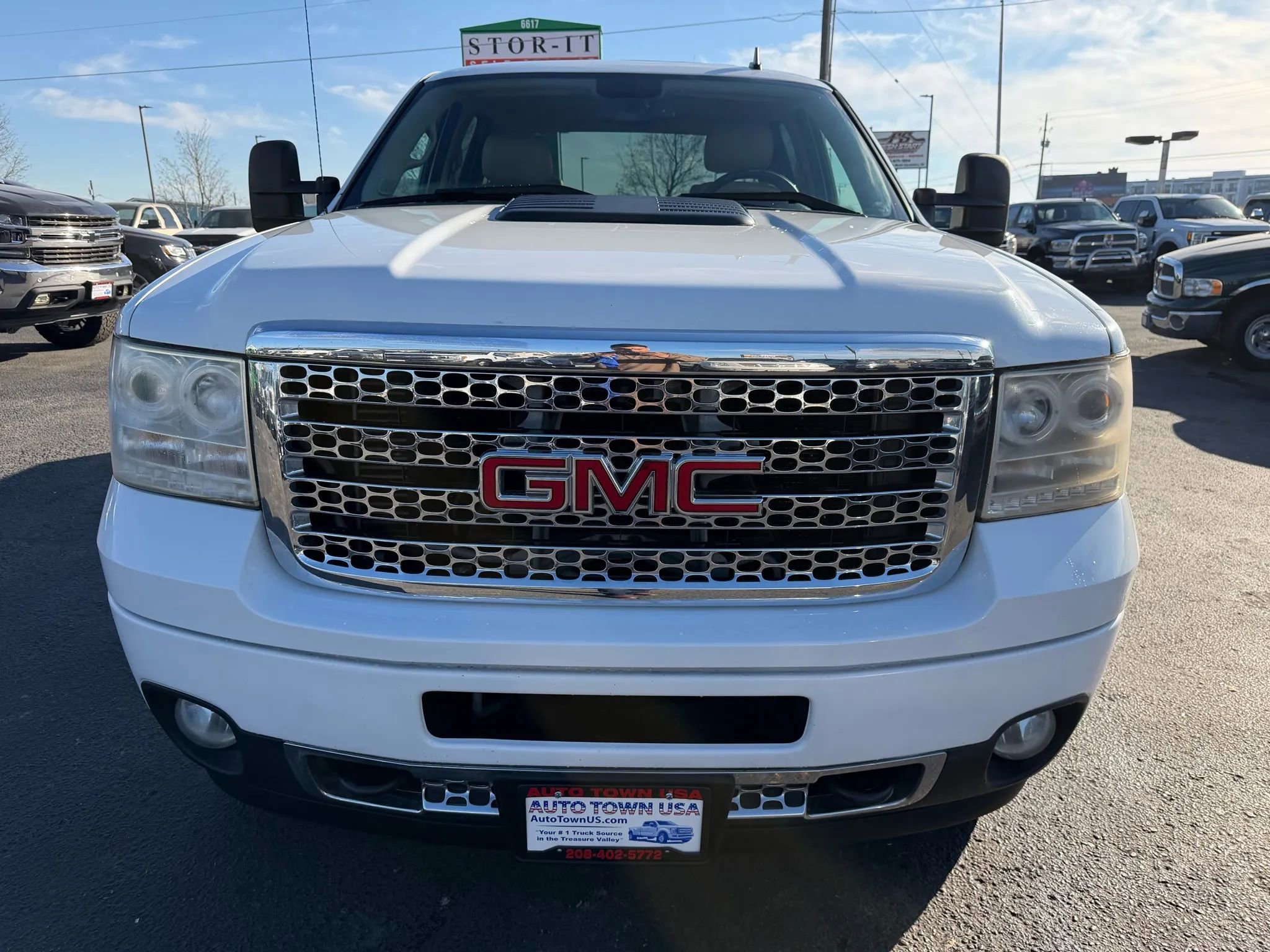 Used 2013 GMC Sierra 2500 Denali w/ Suspension Package, Off-Road image 8