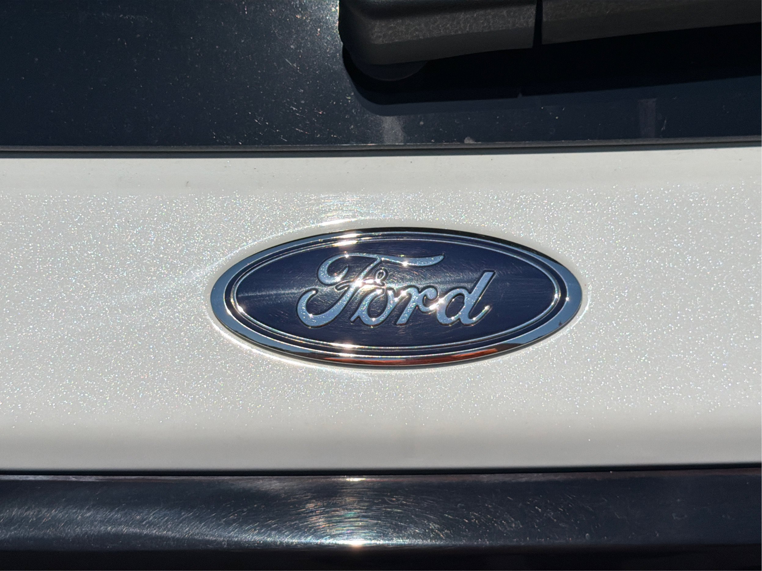 Used 2025 Ford Explorer ST-Line w/ ST-Line Street Pack AWD/4WD image 23