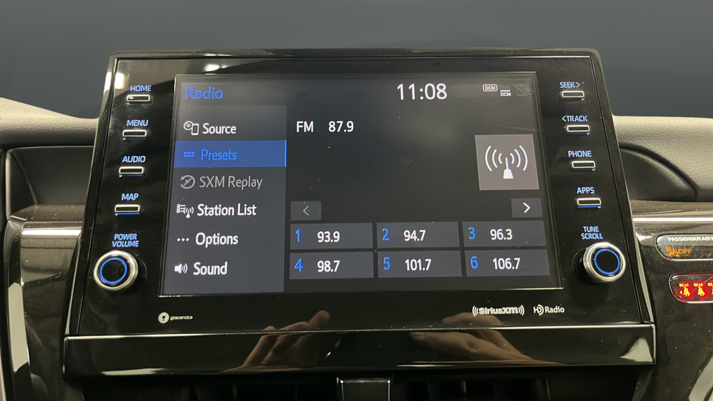 Used 2023 Toyota Camry XLE w/ Cold Weather Package FWD image 14