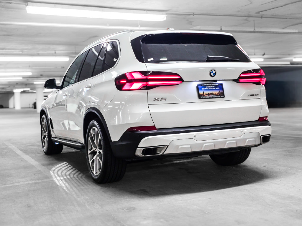 Used 2024 BMW X5 xDrive40i w/ Premium Package AWD/4WD image 5
