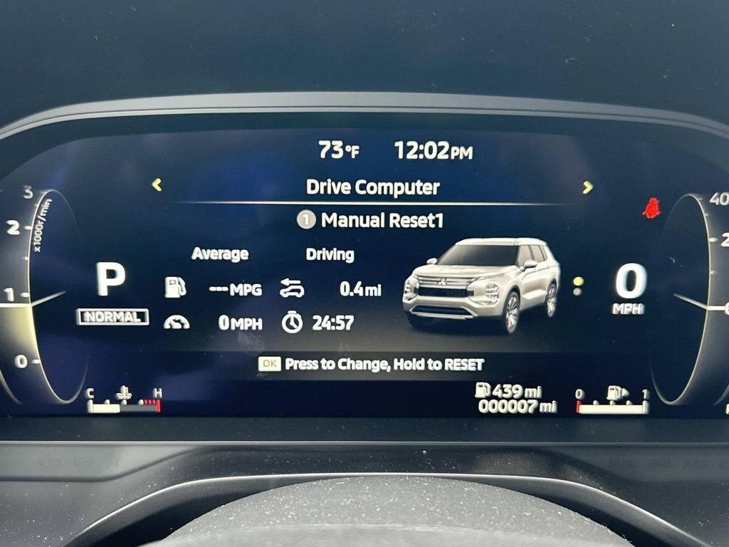 New 2026 Mitsubishi Outlander SEL image 36
