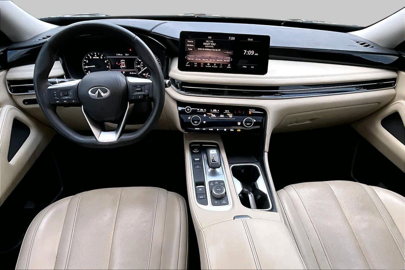Used 2023 INFINITI QX60 Pure AWD/4WD image 16