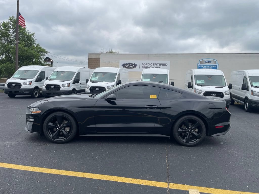 Used 2021 Ford Mustang Coupe RWD image 8