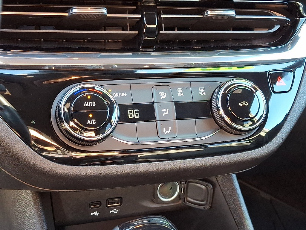 Used 2025 Buick Envista Sport Touring FWD image 16