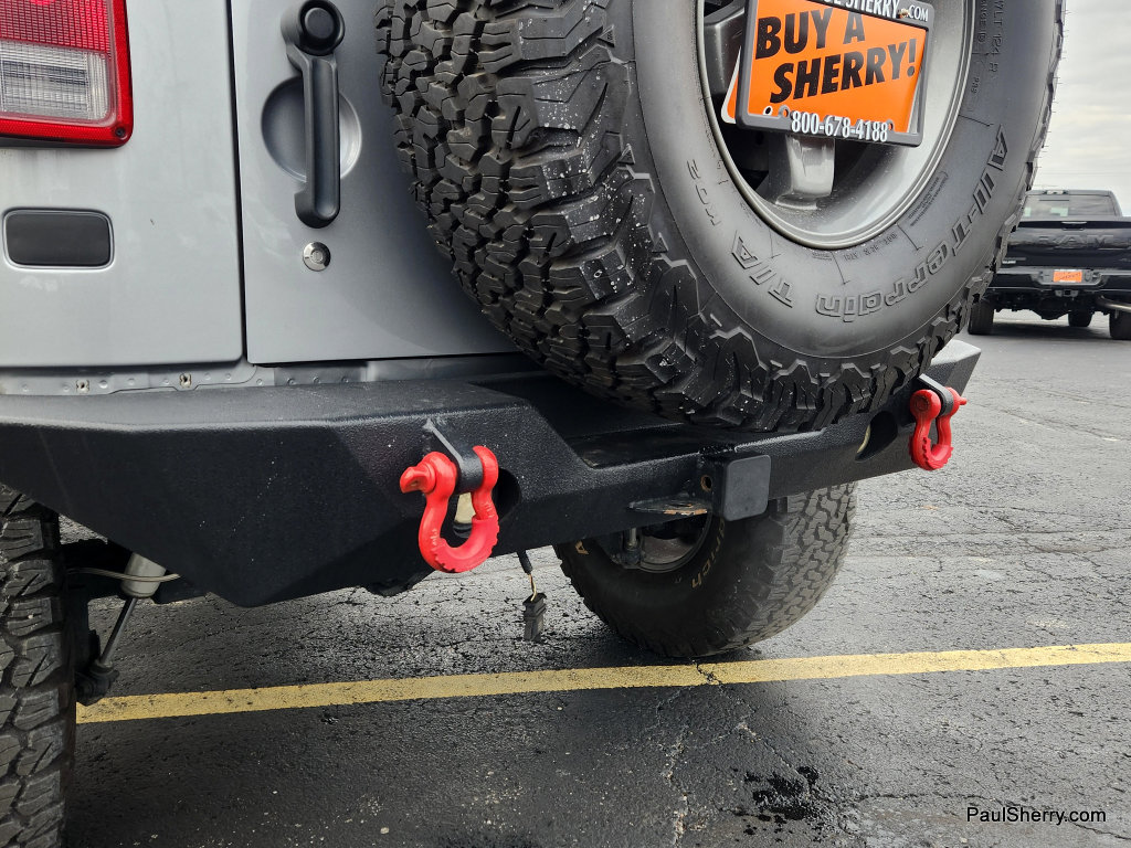 Used 2013 Jeep Wrangler Unlimited Rubicon w/ Connectivity Group image 15