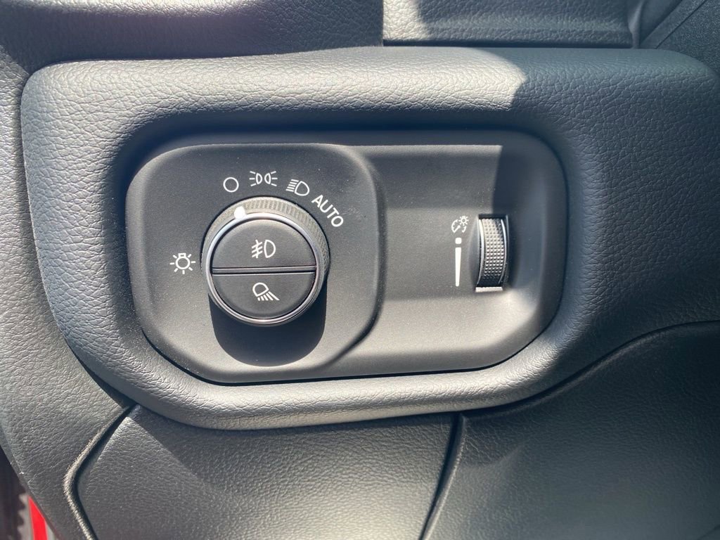 New 2026 RAM 2500 Lone Star AWD/4WD image 14