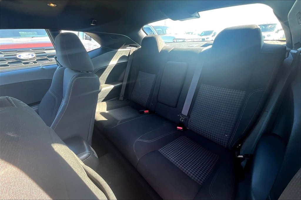 Used 2023 Dodge Challenger SXT RWD image 28