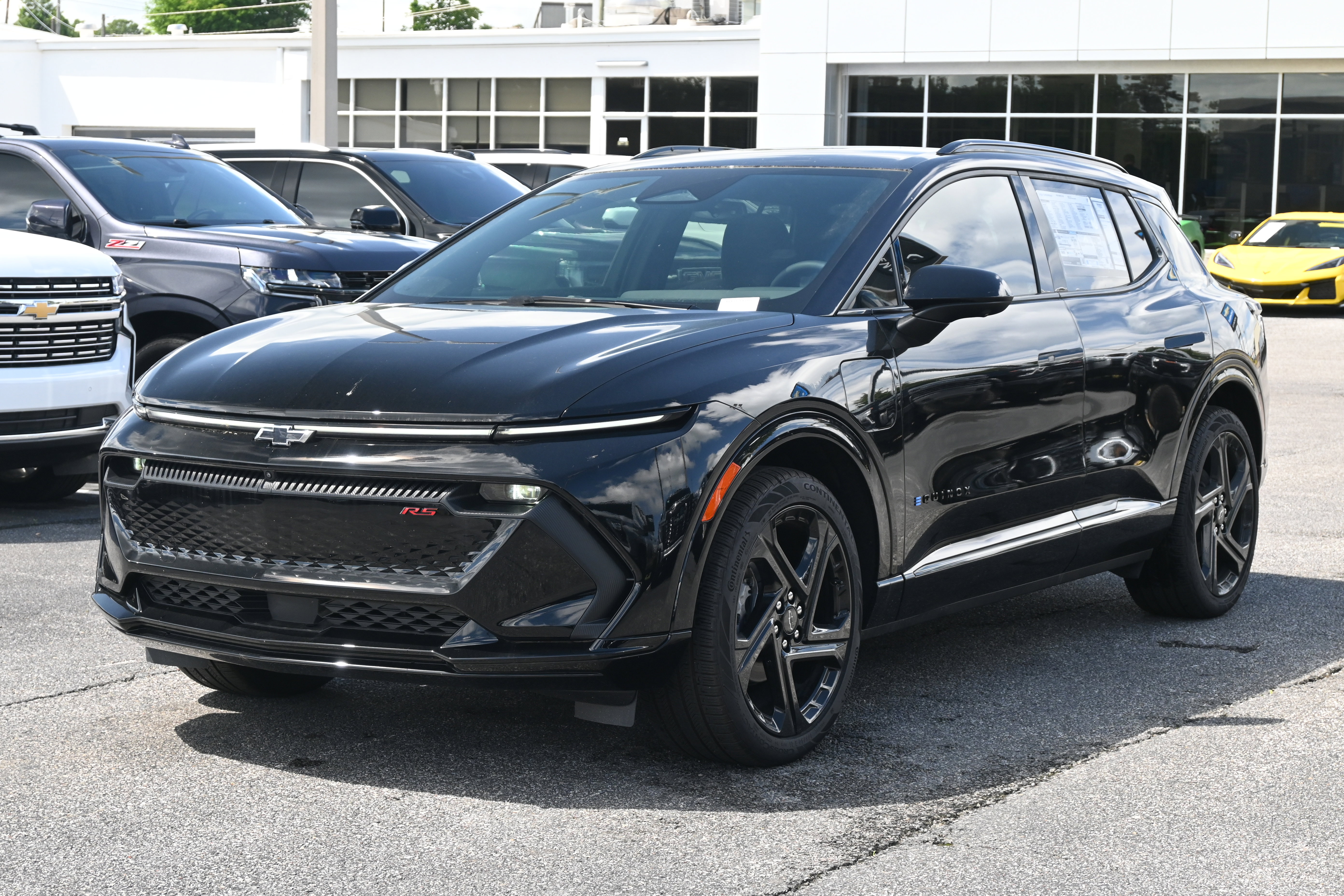 New 2026 Chevrolet Equinox EV RS FWD image 5