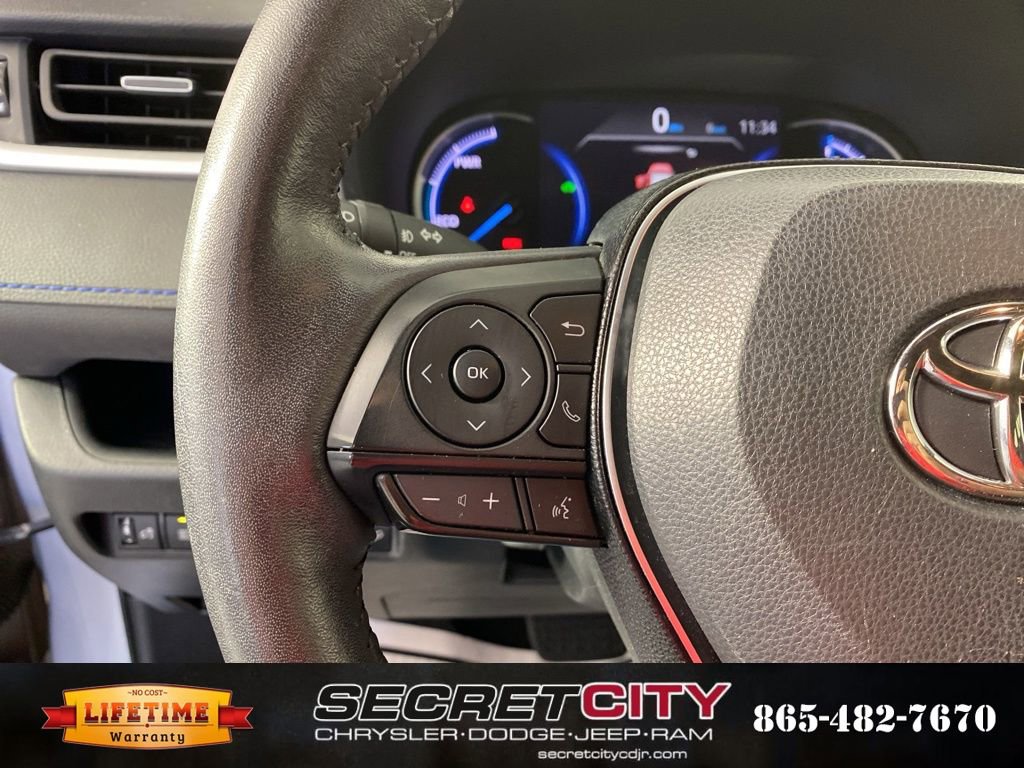 Used 2021 Toyota RAV4 XSE image 15