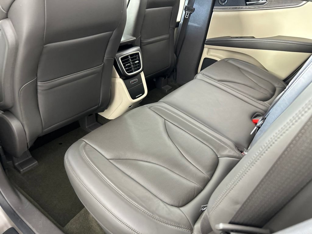 Used 2020 Lincoln Nautilus Reserve FWD image 30
