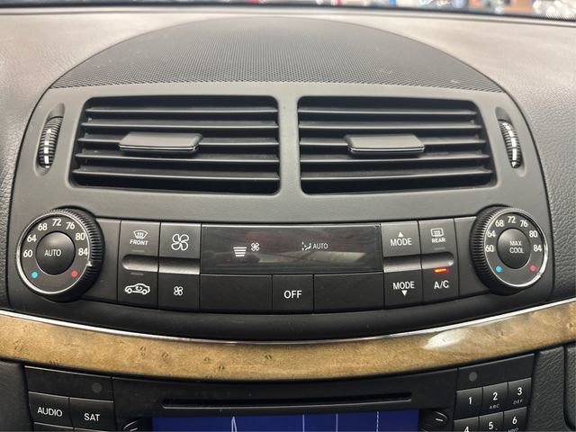 Used 2007 Mercedes-Benz E 350 4MATIC Sedan image 30