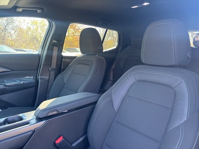 New 2026 Chevrolet Equinox EV LT w/ Comfort Package AWD/4WD image 7