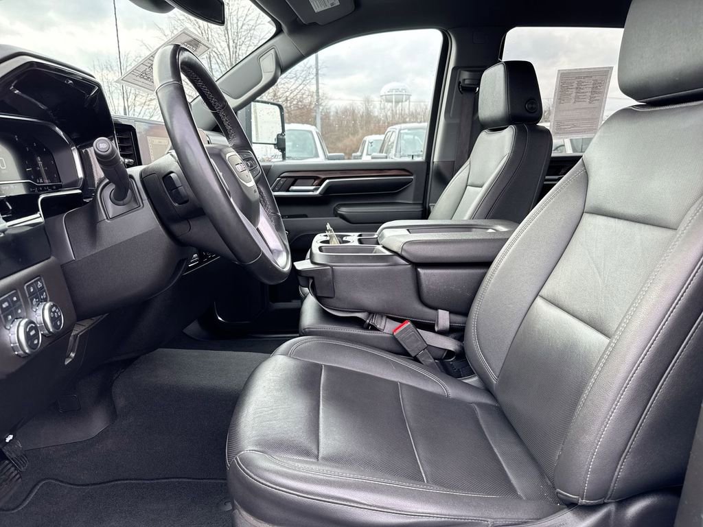 Used 2024 GMC Sierra 2500 SLT image 19