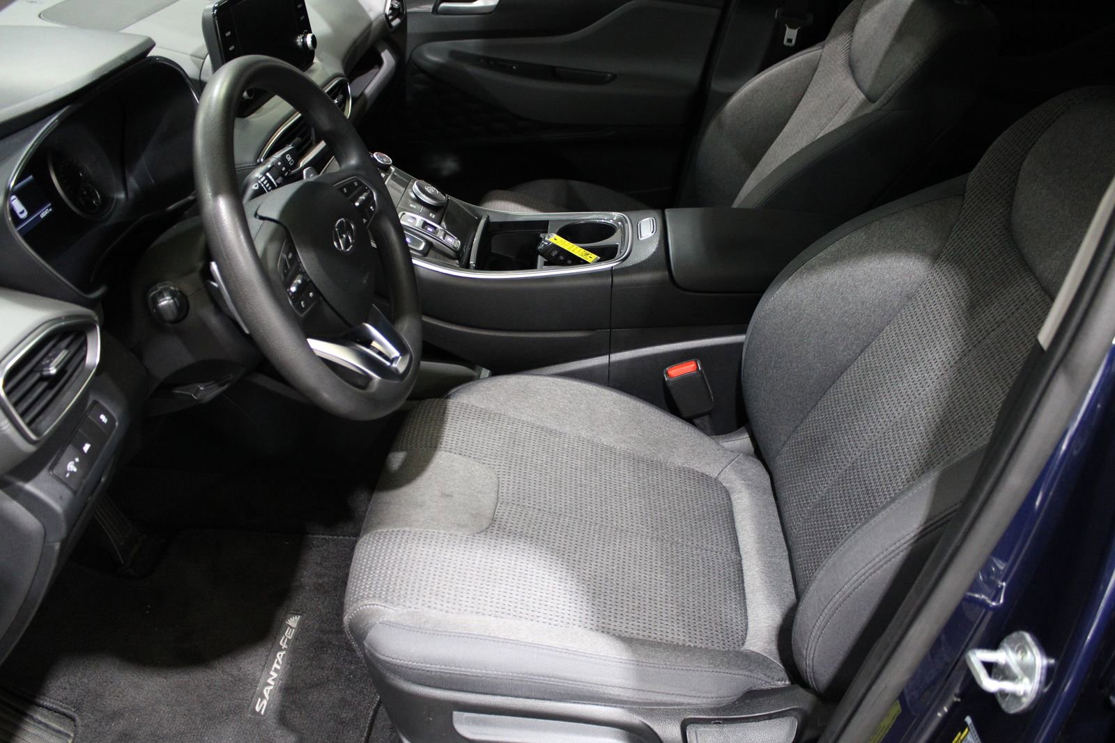 Used 2022 Hyundai Santa Fe SE FWD image 18