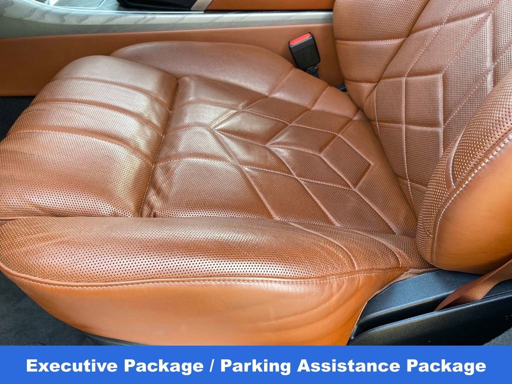 Used 2023 BMW 760i xDrive AWD/4WD image 20