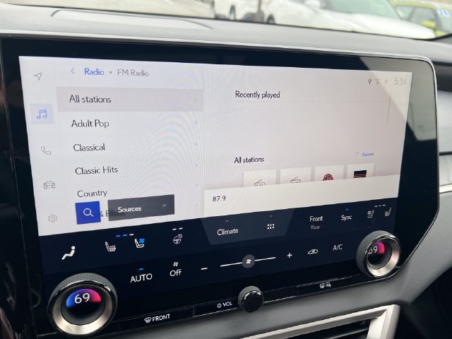Used 2025 Lexus RX 350 AWD w/ Convenience Package image 18