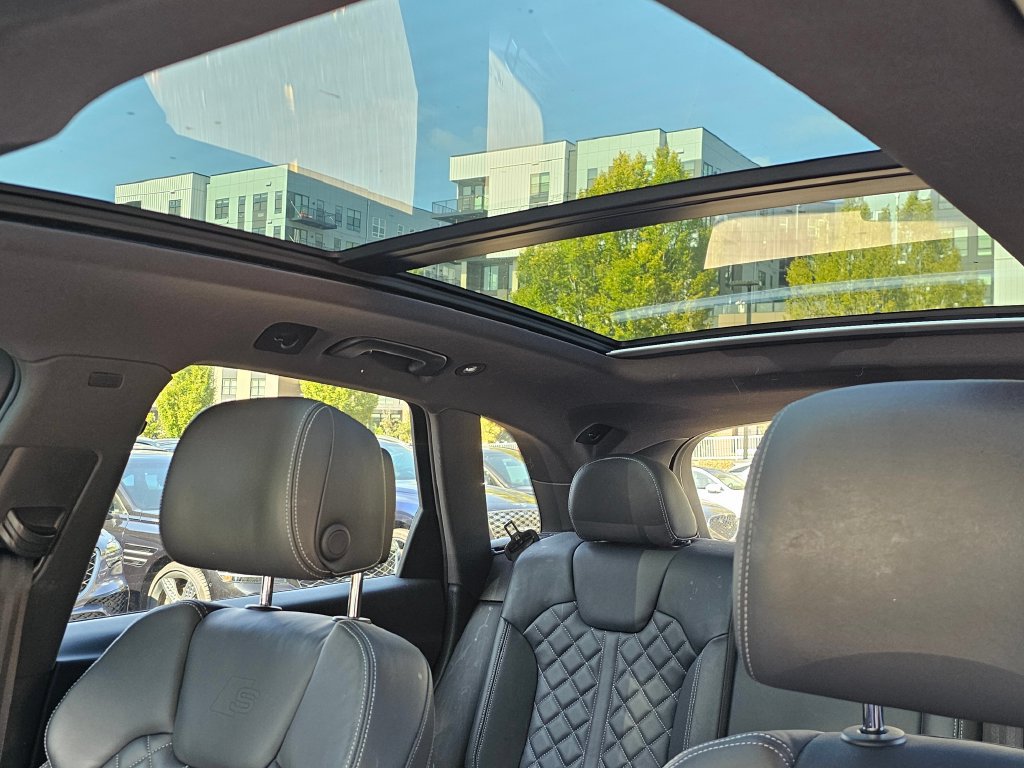 Used 2019 Audi SQ5 Premium Plus w/ Premium Plus Package AWD/4WD image 21