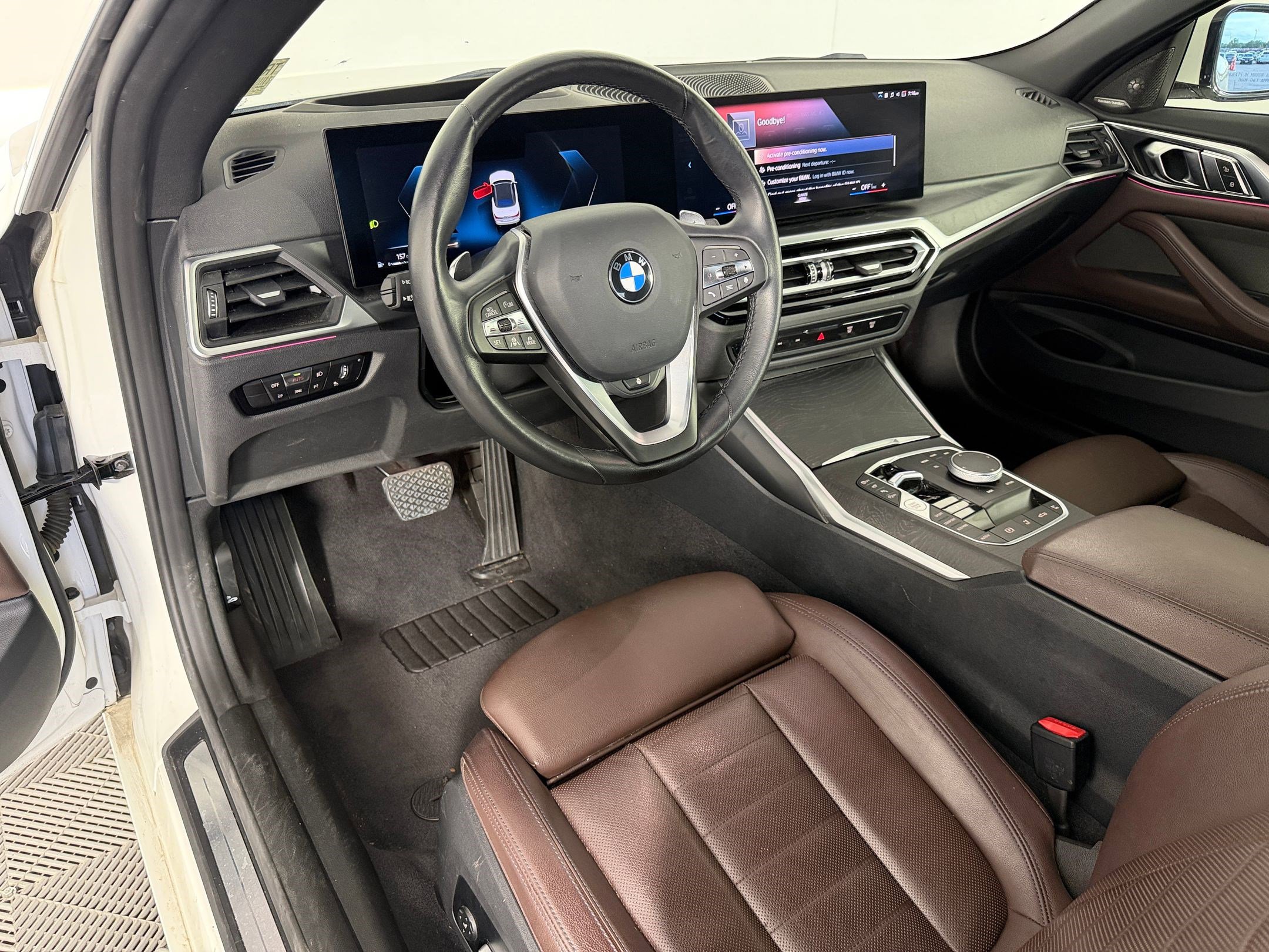 Used 2024 BMW 430i Convertible w/ Premium Package RWD image 4