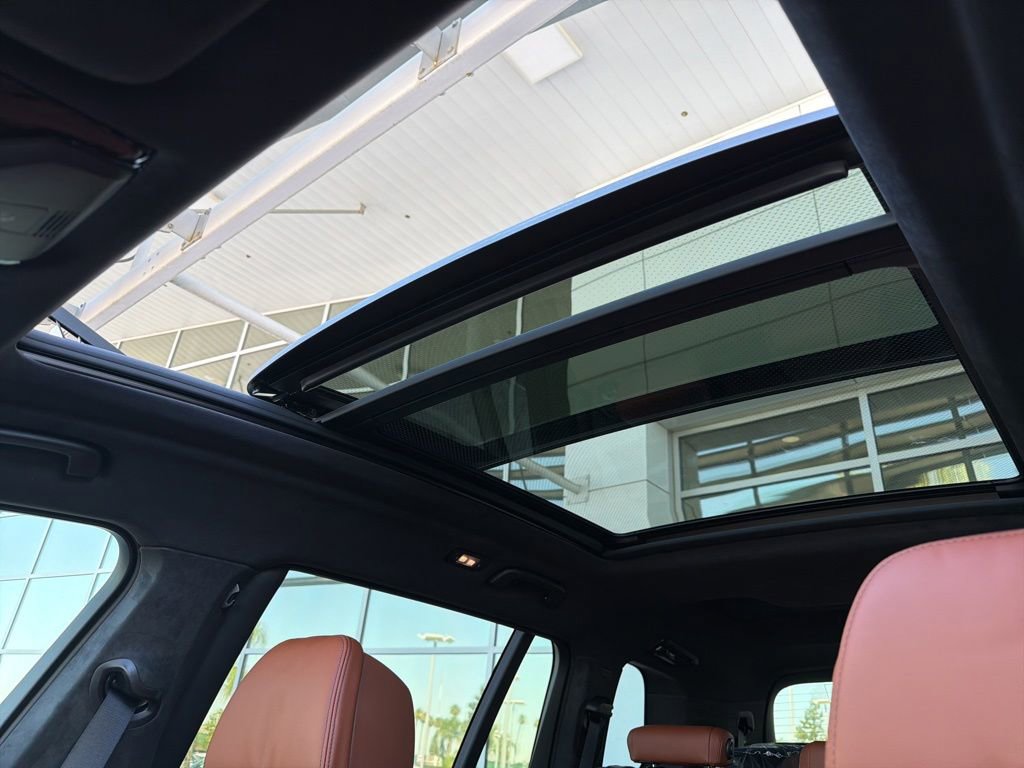New 2027 BMW X7 M60i AWD/4WD image 12