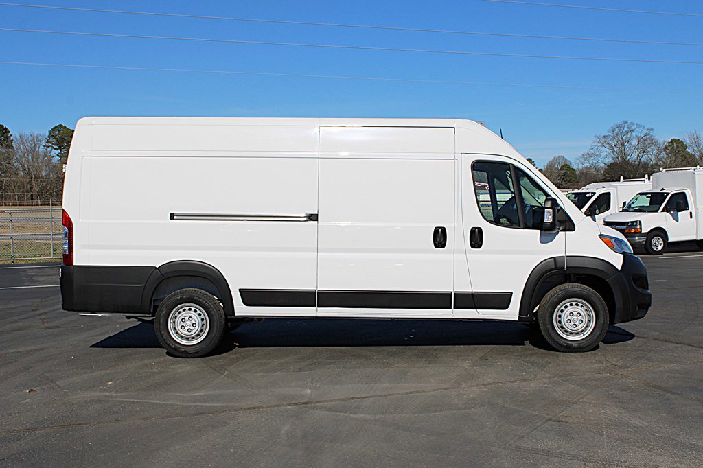 Used 2024 RAM ProMaster 3500 w/ Safety Group image 8