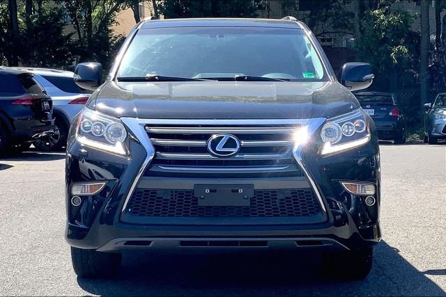 Used 2019 Lexus GX 460 Premium AWD/4WD image 2