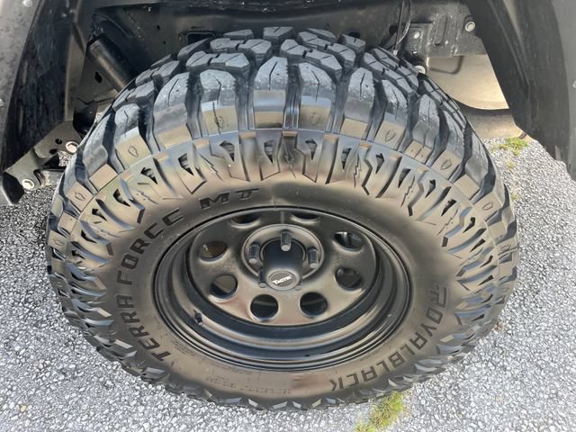 Used 2025 Jeep Gladiator Sport AWD/4WD image 22