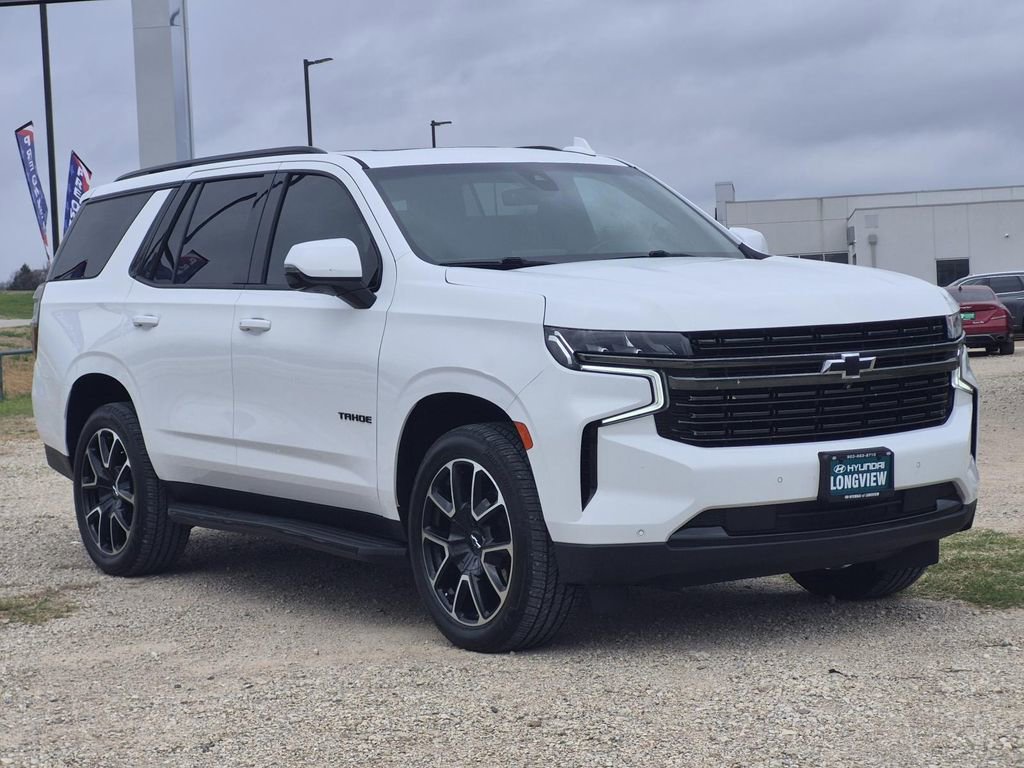 Used 2021 Chevrolet Tahoe RST w/ Luxury Package image 2