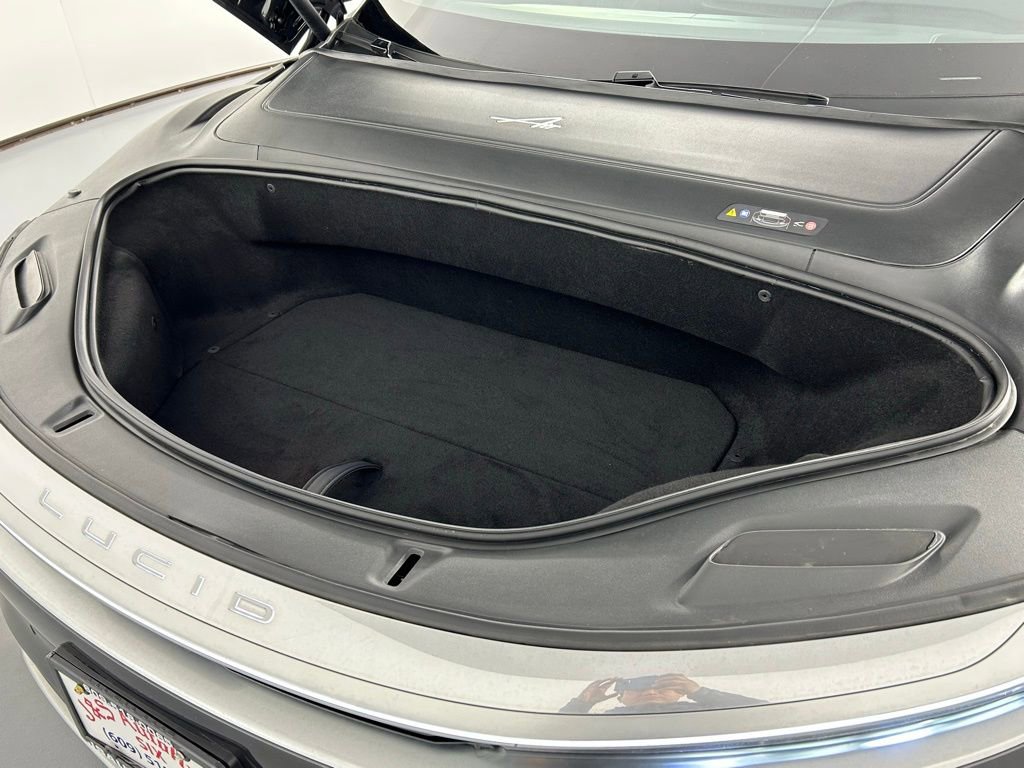 Used 2023 Lucid Air Touring image 36
