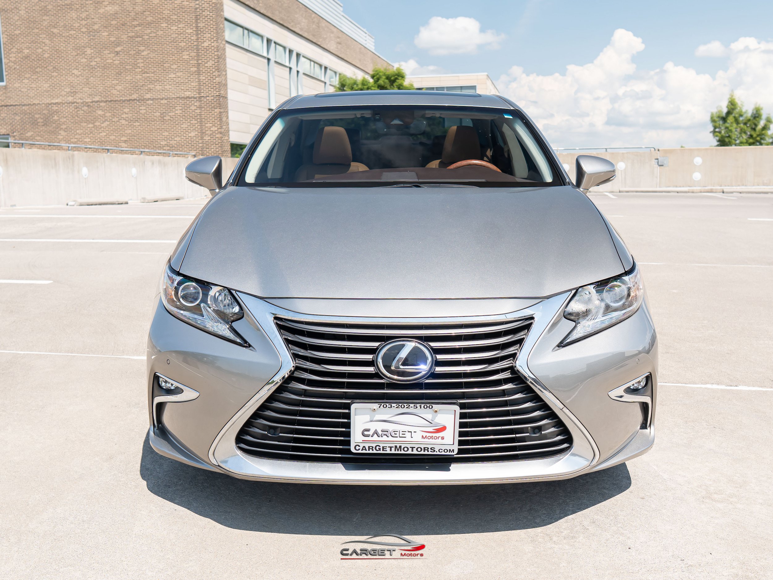 Used 2018 Lexus ES 350 w/ Navigation System Package FWD image 2