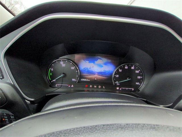 Used 2021 Ford Escape SE image 16