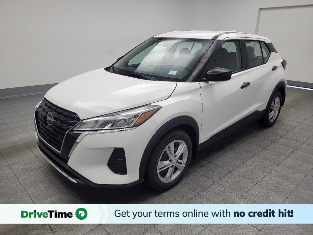 Used 2023 Nissan Kicks S FWD image 1