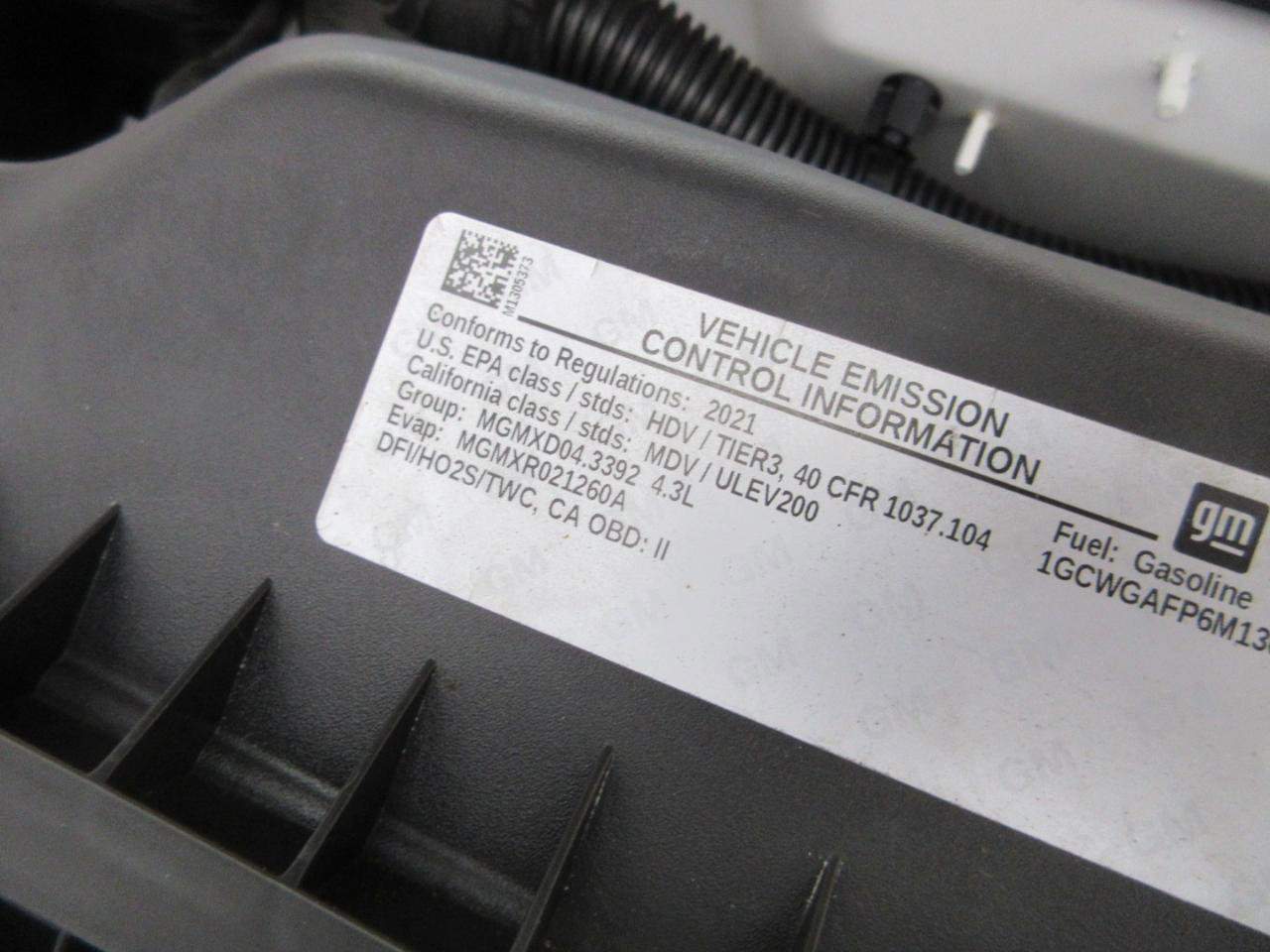 Used 2021 Chevrolet Express 2500 w/ Driver Convenience Package image 36