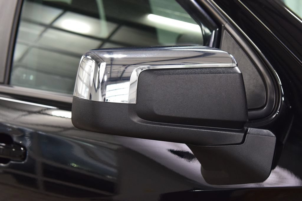 Used 2024 Chevrolet Silverado 1500 LT AWD/4WD image 16