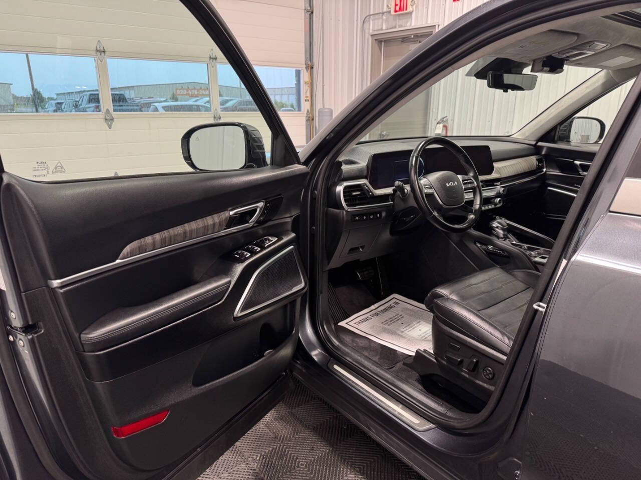 Used 2023 Kia Telluride SX Prestige X-Line AWD/4WD image 7