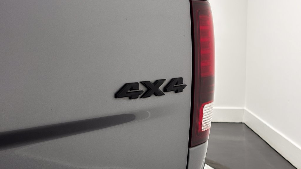 Used 2024 RAM 1500 Warlock AWD/4WD image 9