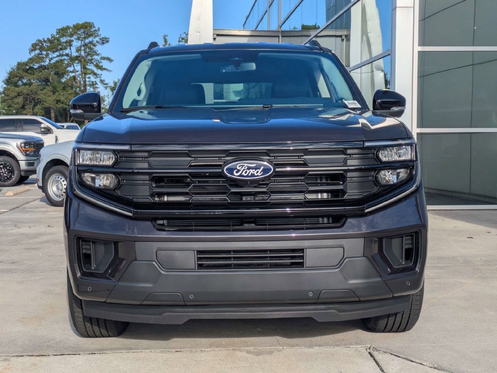 New 2027 Ford Expedition Active RWD image 8