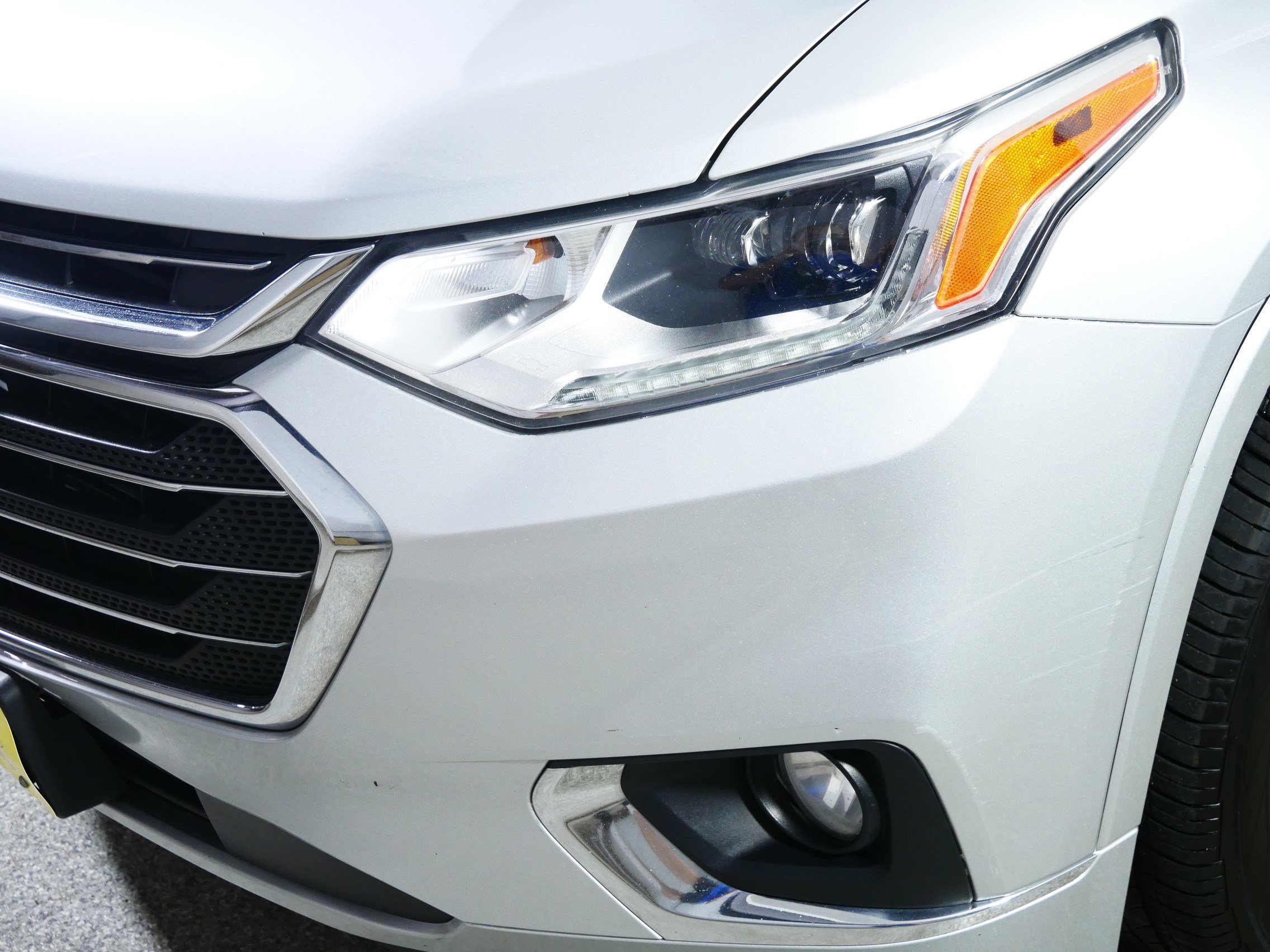 Used 2019 Chevrolet Traverse Premier AWD/4WD image 16