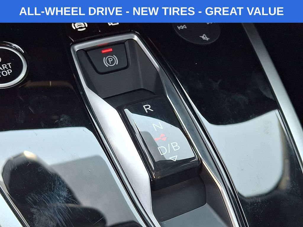 Used 2023 Audi Q4 e-tron Premium AWD/4WD image 16