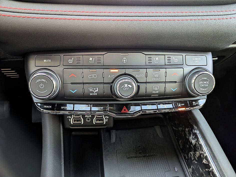 Used 2023 Dodge Durango R/T image 26