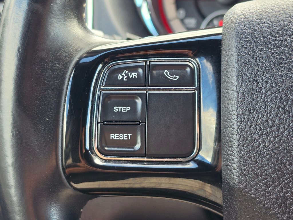 Used 2016 Dodge Grand Caravan SE FWD image 53